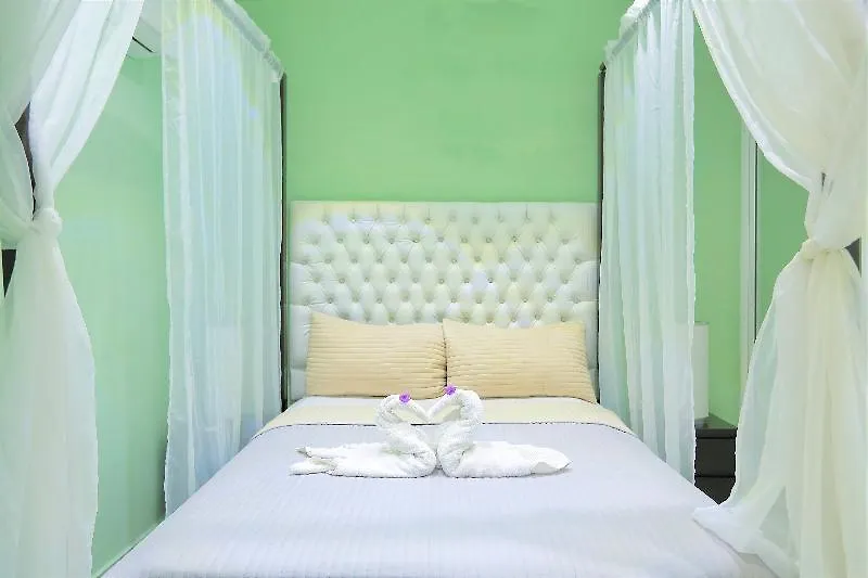 Bed and Breakfast Rig Puerto Malecon Santo Domingo 3*,